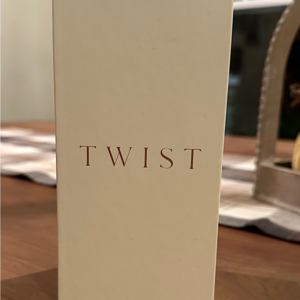 Twist perfume Ko Ko Bay No. 2